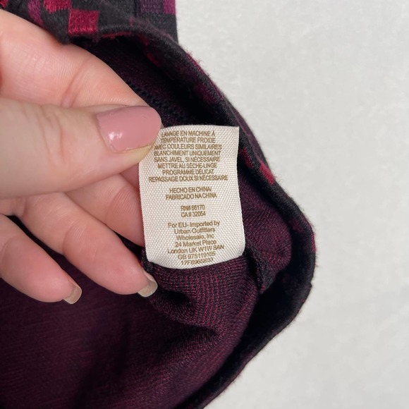 Free People Stretch Skirt‎ Black Purple Pink Comb Pattern, Size Small - Picture 3 of 10